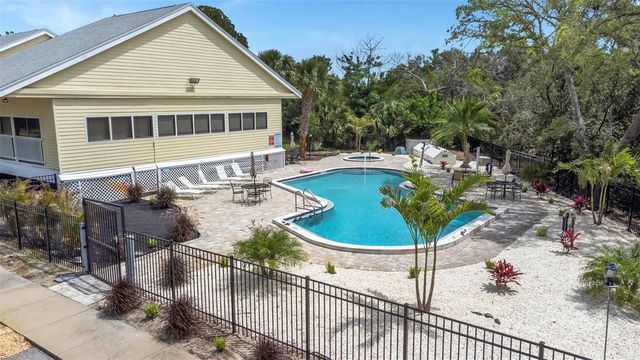 1500 SUNSET ROAD F7, Tarpon Springs, FL 34689