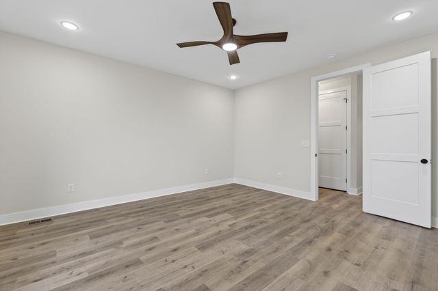 777 Rock Springs Rd, Castalian Springs, TN 37031