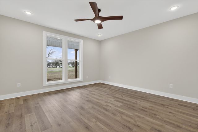 777 Rock Springs Rd, Castalian Springs, TN 37031