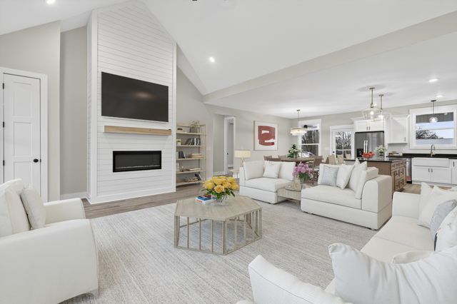 777 Rock Springs Rd, Castalian Springs, TN 37031