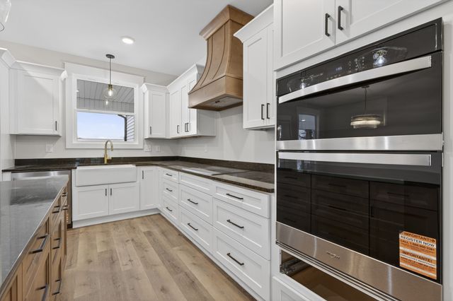 777 Rock Springs Rd, Castalian Springs, TN 37031