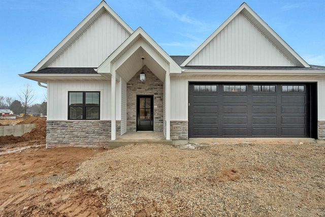 4975 WATER MINT COURT, Green Bay, WI 54313