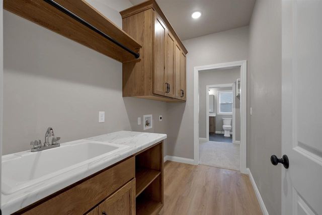 4975 WATER MINT COURT, Green Bay, WI 54313