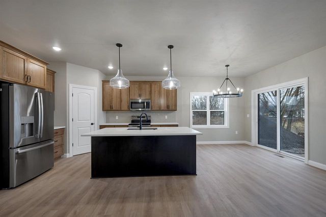 4975 WATER MINT COURT, Green Bay, WI 54313