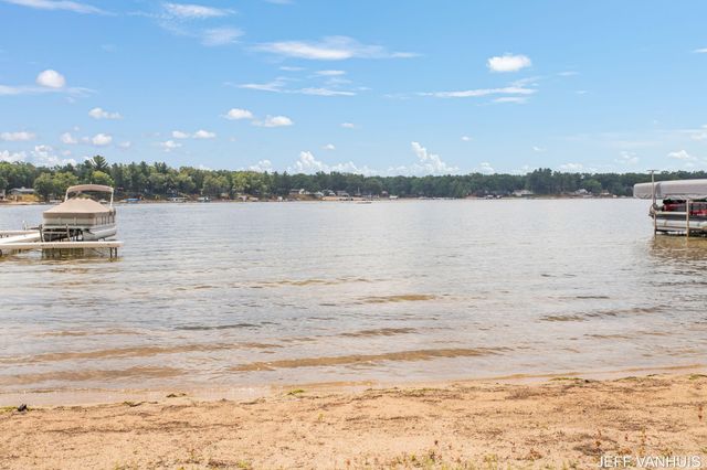 7848 W Minising Point Drive, Baldwin, MI 49304