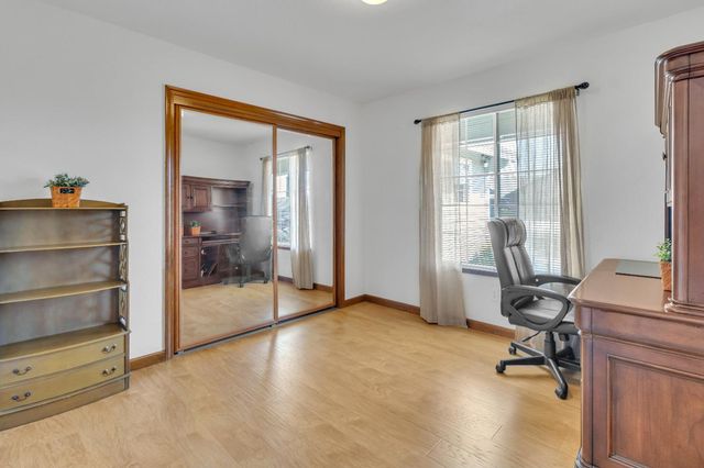 5632 Bluffs Dr, Rocklin, CA 95765