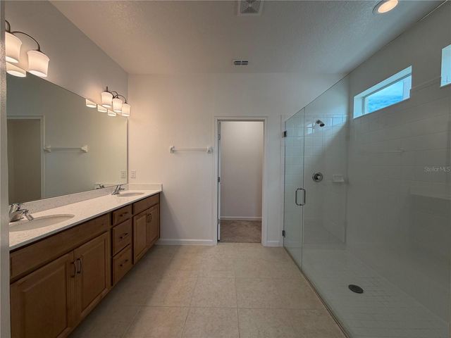 416 SAPPHIRE DR, Davenport, FL 33837