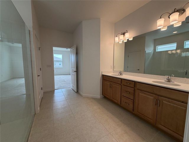 416 SAPPHIRE DR, Davenport, FL 33837
