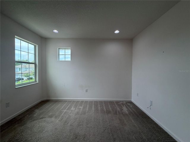 416 SAPPHIRE DR, Davenport, FL 33837