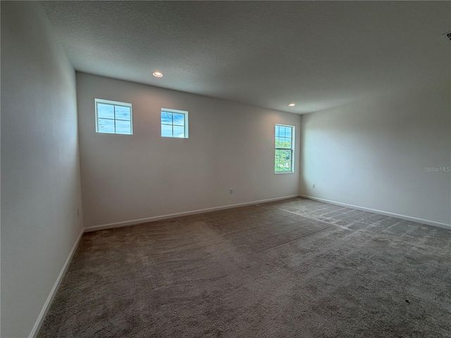416 SAPPHIRE DR, Davenport, FL 33837