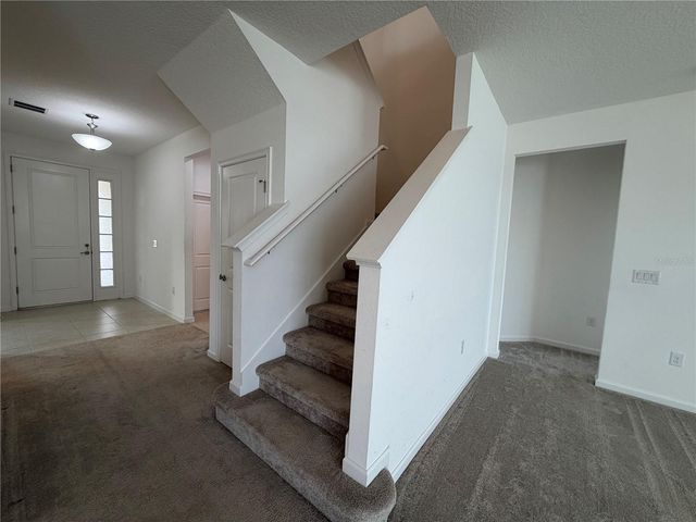 416 SAPPHIRE DR, Davenport, FL 33837