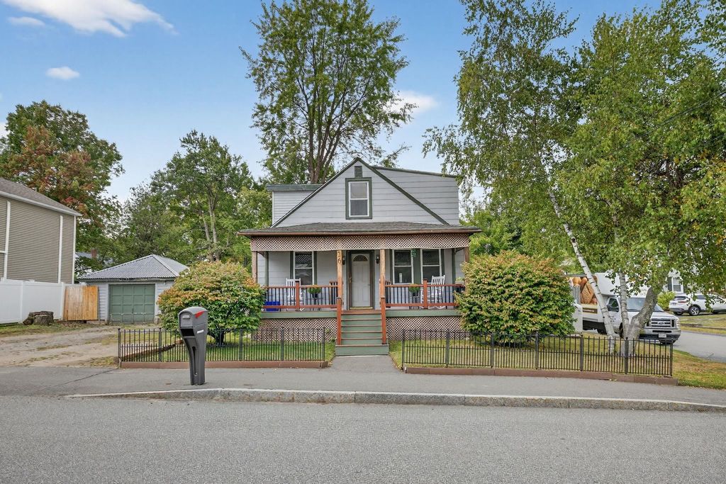 26 College Road, Goffstown, NH 03102