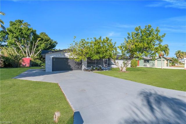 2203 Santiago AVE, Fort Myers, FL 33905