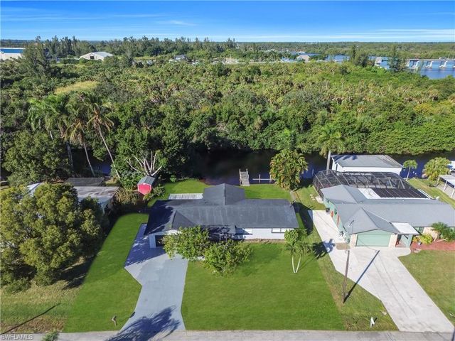 2203 Santiago AVE, Fort Myers, FL 33905