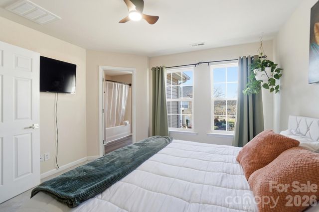 17754 Caldwell Track Drive, Cornelius, NC 28031