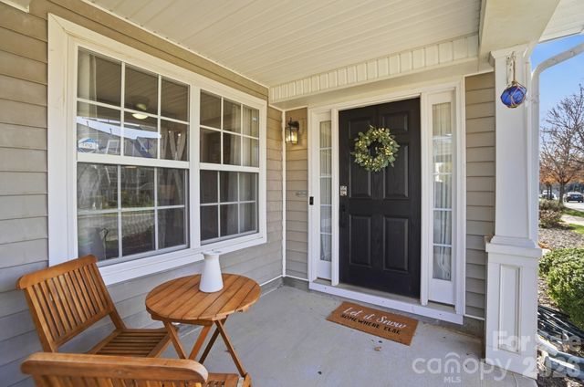 17754 Caldwell Track Drive, Cornelius, NC 28031