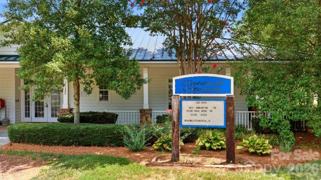 17754 Caldwell Track Drive, Cornelius, NC 28031