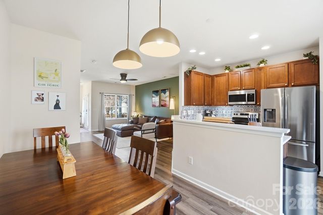17754 Caldwell Track Drive, Cornelius, NC 28031