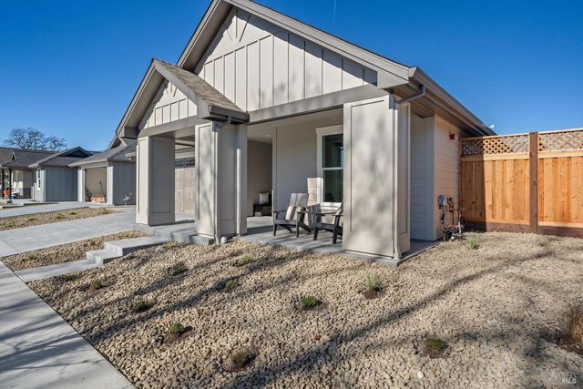 6516 Old Redwood -MAYWOOD LN Hwy, Santa Rosa, CA 95403