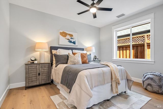 6516 Old Redwood -MAYWOOD LN Hwy, Santa Rosa, CA 95403