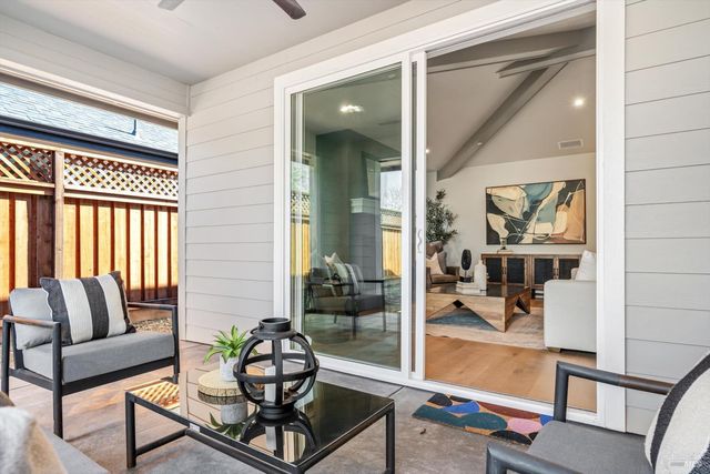 6516 Old Redwood -MAYWOOD LN Hwy, Santa Rosa, CA 95403