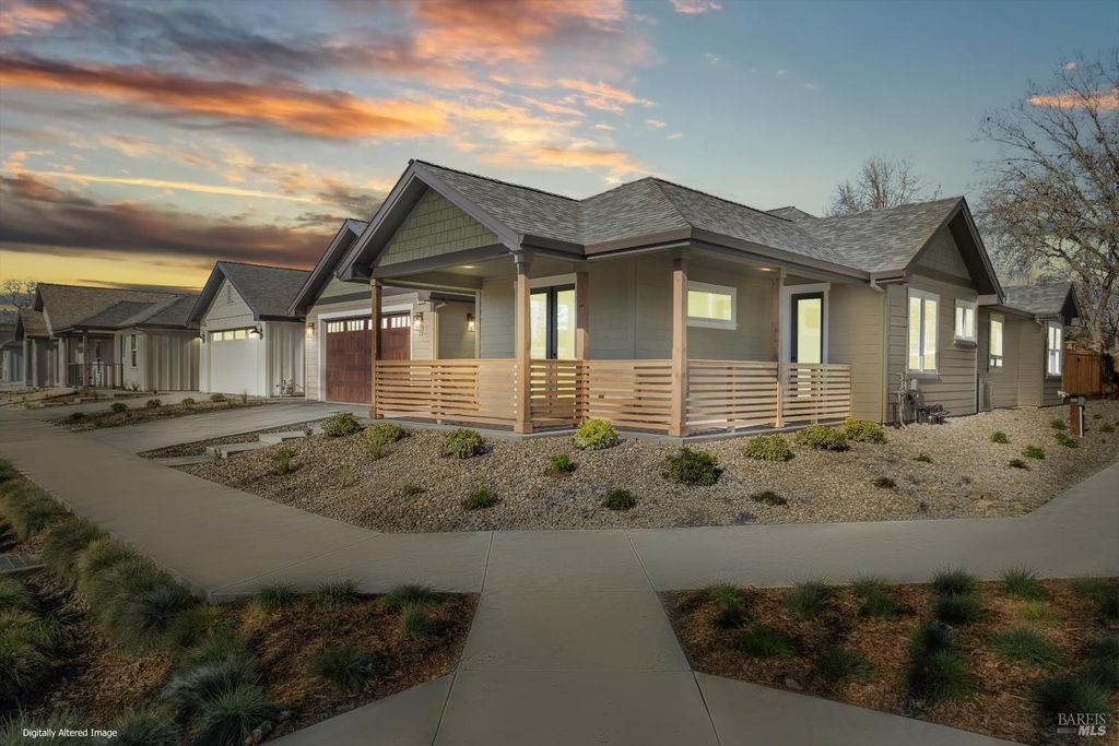 6516 Old Redwood -MAYWOOD LN Hwy, Santa Rosa, CA 95403