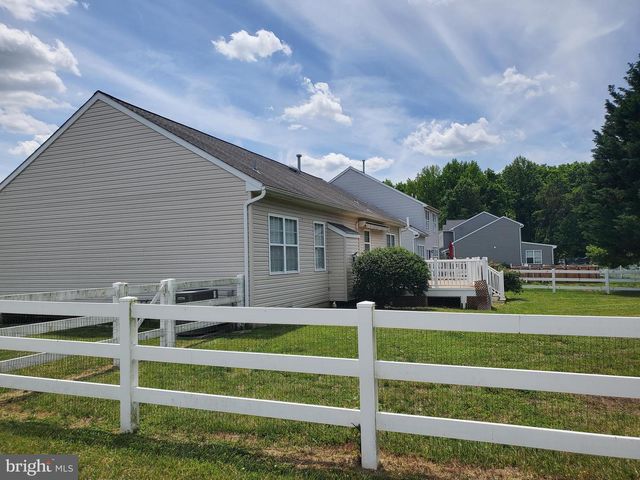252 BERWICK LN, Dover, DE 19904