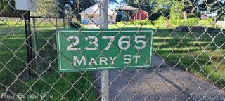 23765 Mary Street, Taylor, MI 48180