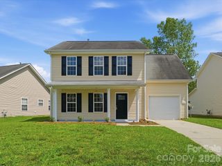 908 Lakehill Road, Charlotte, NC 28214