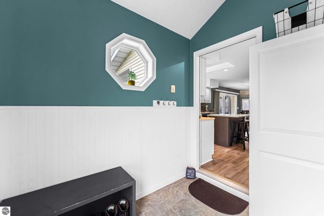 137 Brandy Drive, Cadillac, MI 49601