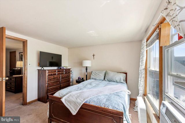 438 W BROWNING RD, Bellmawr, NJ 08031