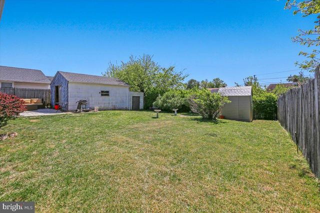 438 W BROWNING RD, Bellmawr, NJ 08031