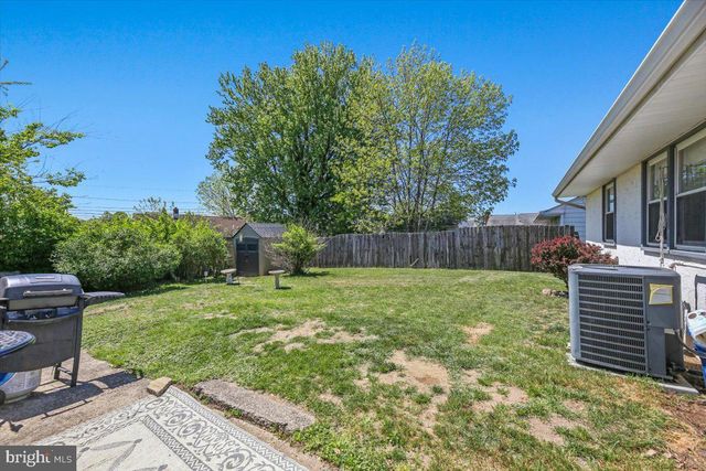 438 W BROWNING RD, Bellmawr, NJ 08031