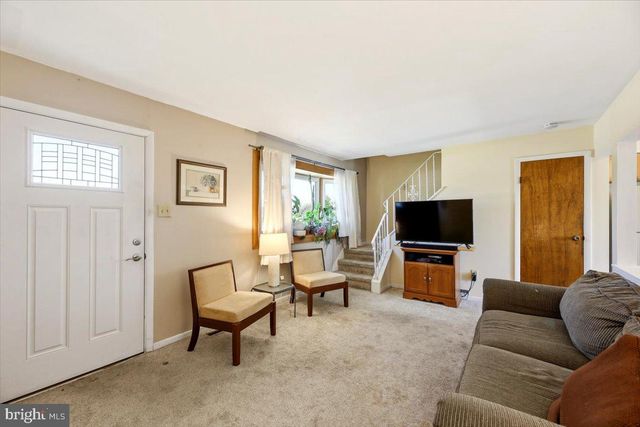 438 W BROWNING RD, Bellmawr, NJ 08031