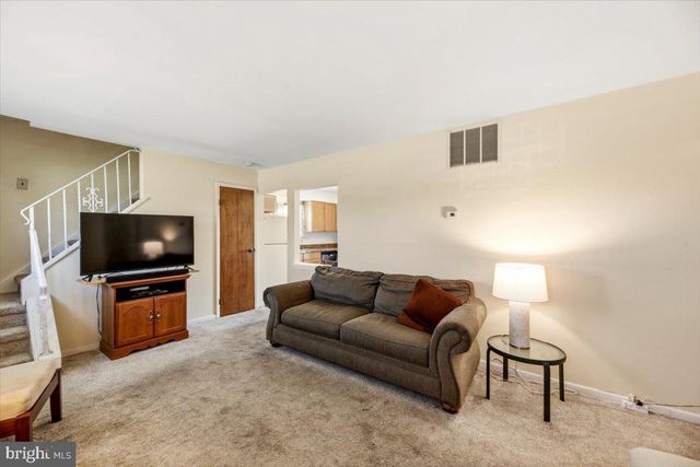 438 W BROWNING RD, Bellmawr, NJ 08031