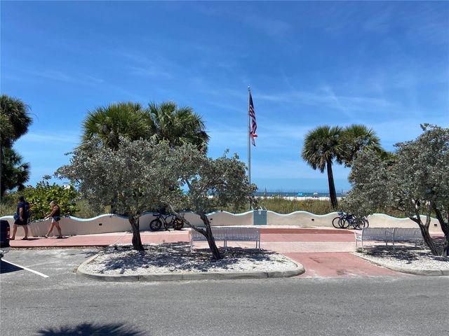 605 69TH 1, St Pete Beach, FL 33706