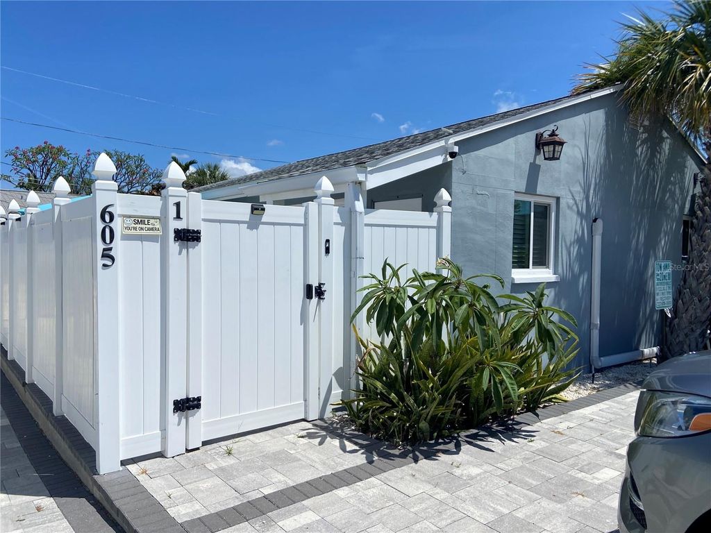 605 69TH 1, St Pete Beach, FL 33706
