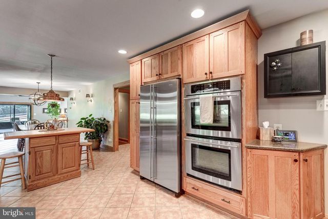 1844A SNYDERSBURG RD, Westminster, MD 21157