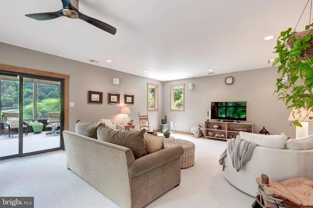 1844A SNYDERSBURG RD, Westminster, MD 21157