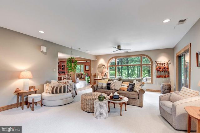 1844A SNYDERSBURG RD, Westminster, MD 21157