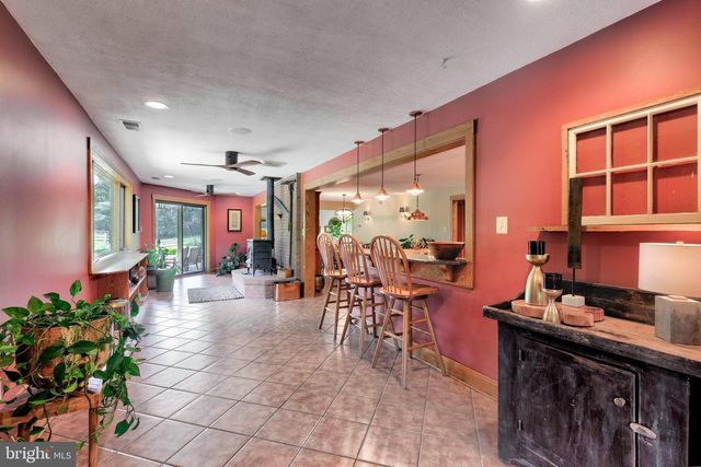 1844A SNYDERSBURG RD, Westminster, MD 21157