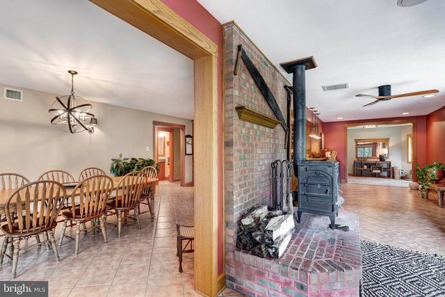 1844A SNYDERSBURG RD, Westminster, MD 21157