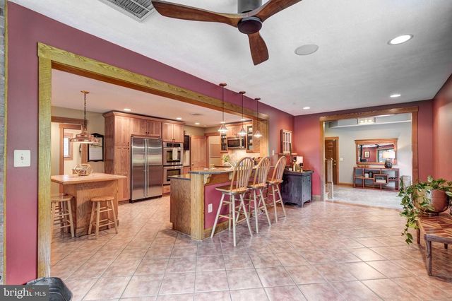 1844A SNYDERSBURG RD, Westminster, MD 21157