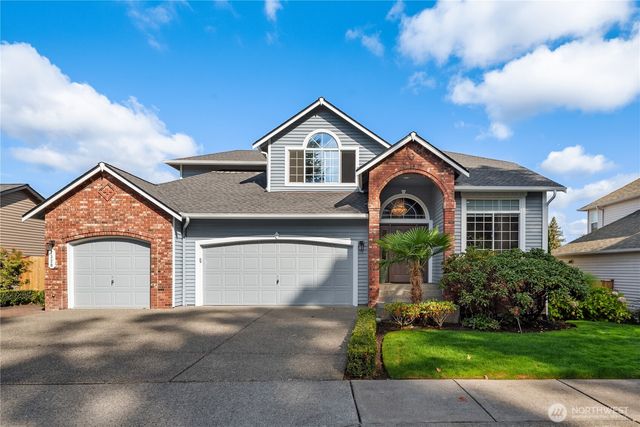 1320 N 38 Street, Renton, WA 98056