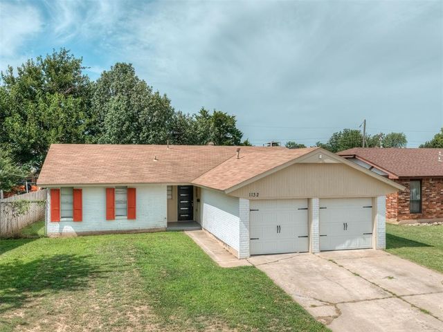 1132 SW 77th Place, Oklahoma City, OK 73139
