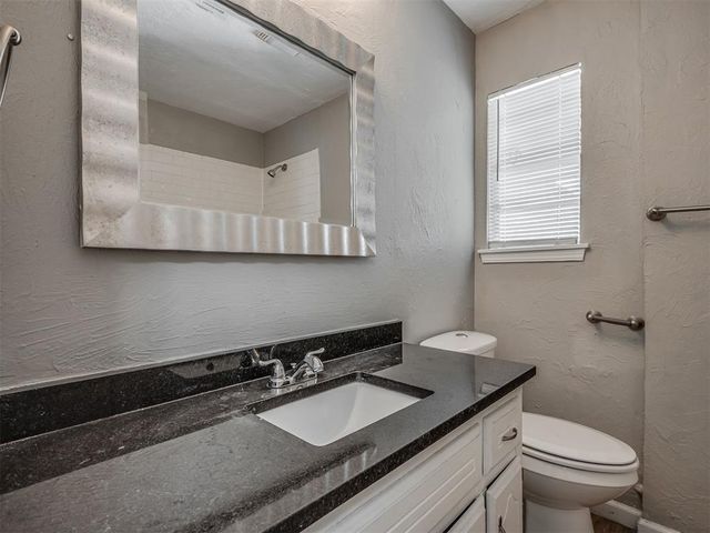 1132 SW 77th Place, Oklahoma City, OK 73139