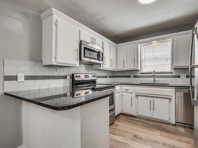 1132 SW 77th Place, Oklahoma City, OK 73139