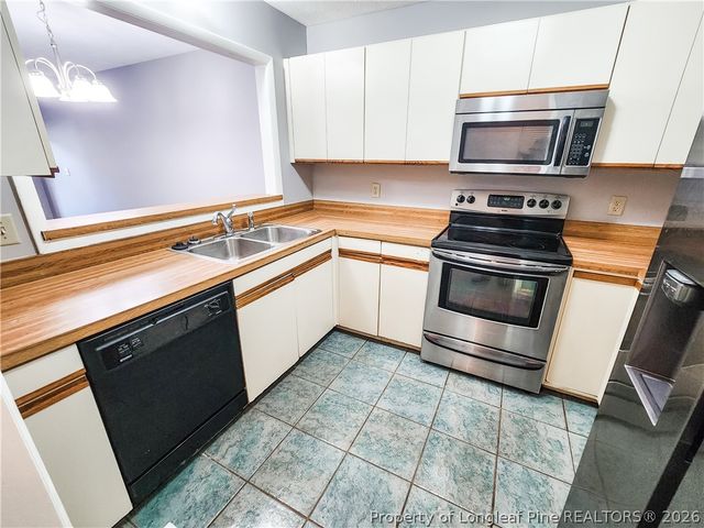 1165 Windham Court, Fayetteville, NC 28303