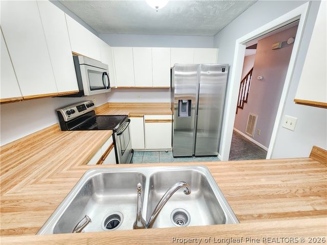1165 Windham Court, Fayetteville, NC 28303