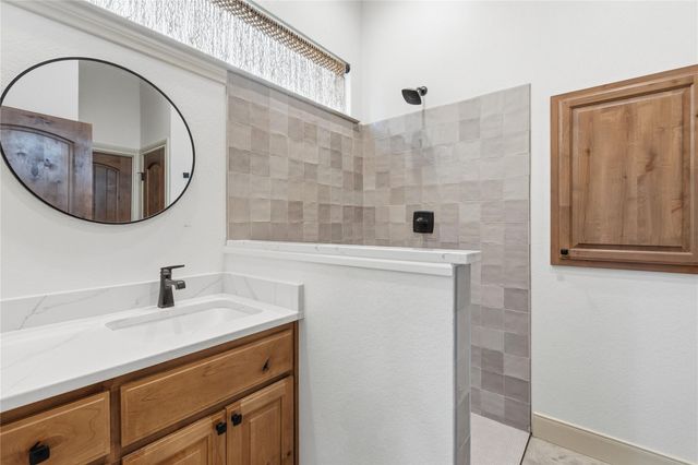 107 Longhorn DR, Bastrop, TX 78602
